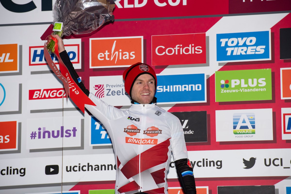 Eli Iserbyt wint de World Cup Cyclo-cross 2021-2022