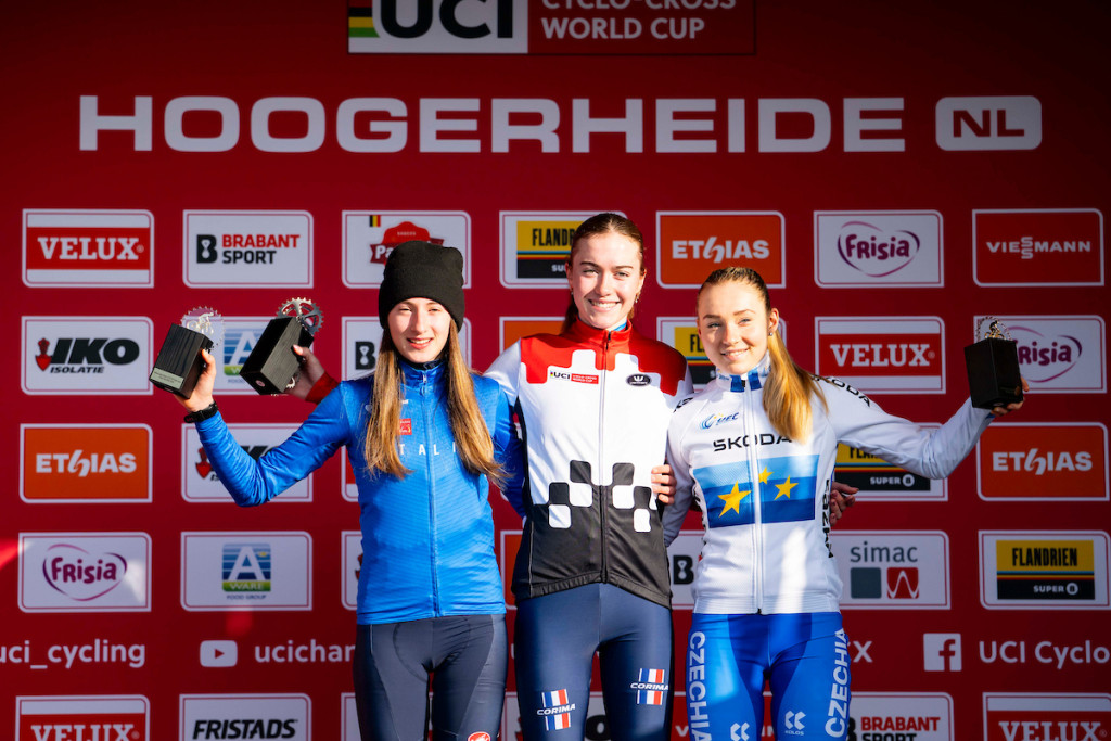 HOO_4339.jpg (215 KB)