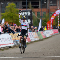 Meteen prijs voor de wereldkampioene