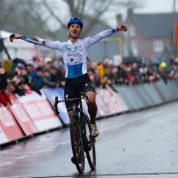 Knappe solo naar Wereldbekerzege van Marie Schreiber