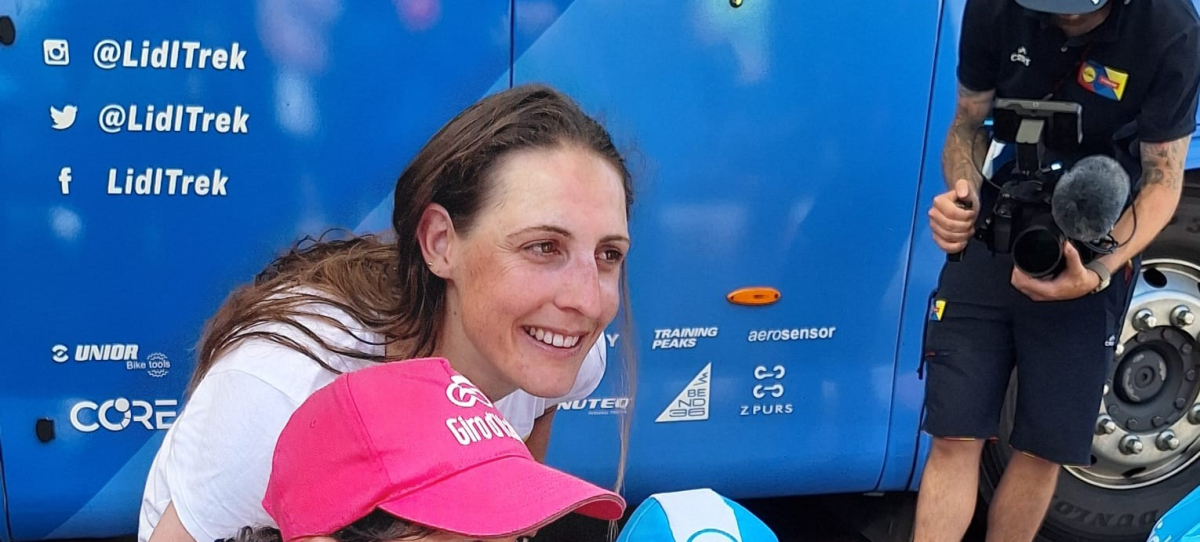 Lucinda Brand betrokken bij valpartij in Giro