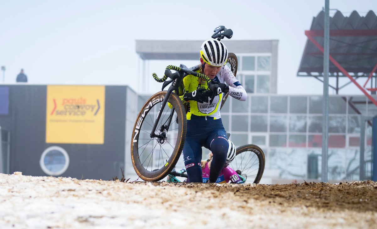 Julie Brouwers bevestigt goede vorm met podiumplek op het BK