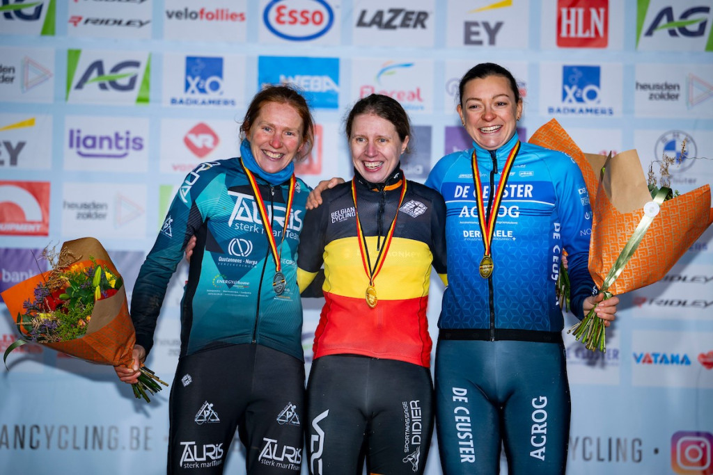 BKZ_4488 podium dames ezc.jpg (218 KB)