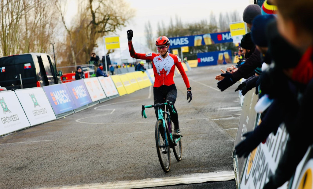 SP Gullegem 25 credit Bram winnaar junioren dames Carrier.jpeg (188 KB)