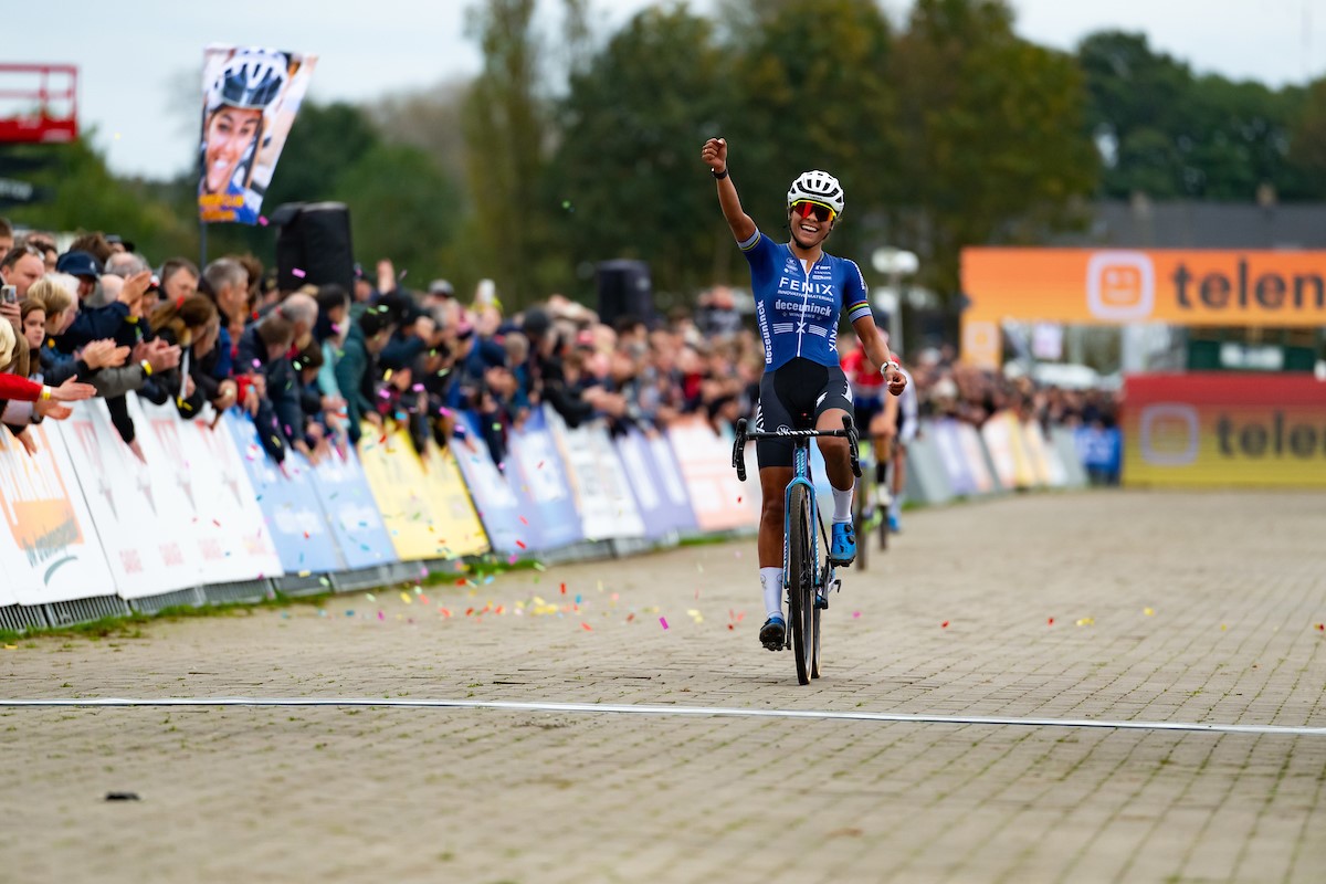 Alvarado opent de Superprestige met de zege