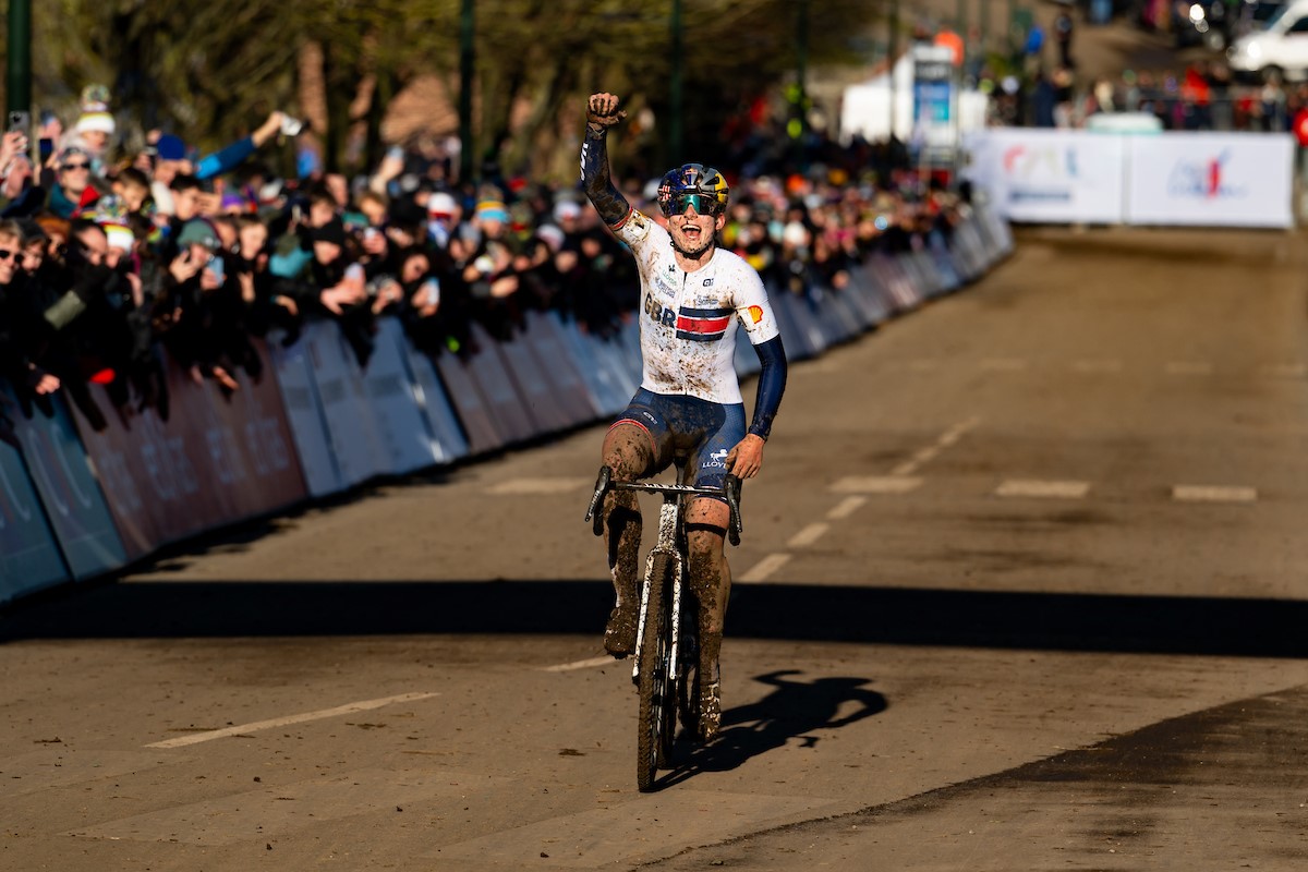 Zoe Bäckstedt is opnieuw wereldkampioene U23 dames