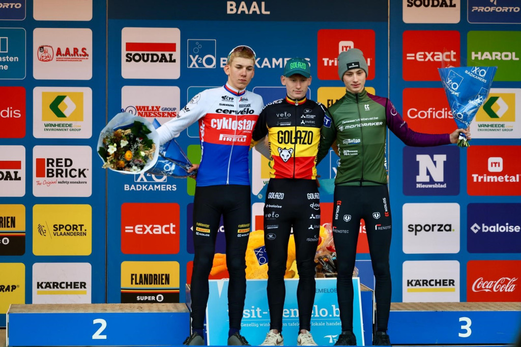 Baal 25 Arthur VDB podium  junioren.jpeg (225 KB)