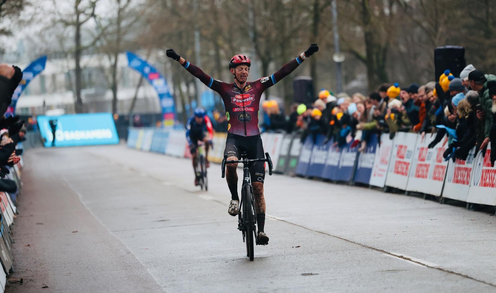 Vanthourenhout wint Herentals Crosst