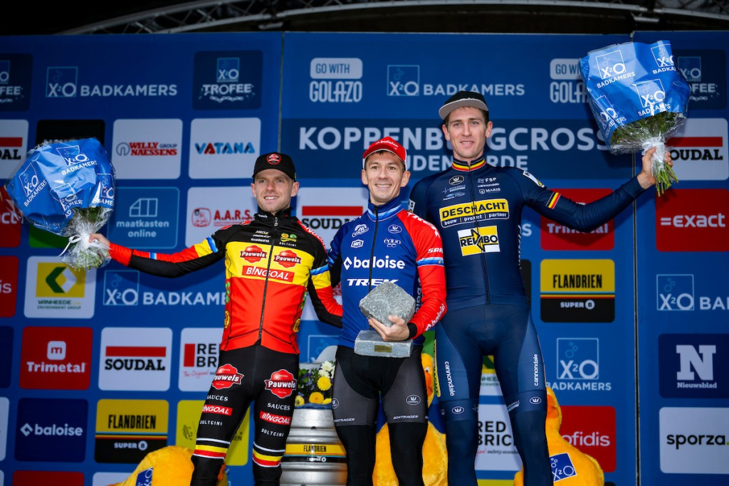 KOP_9311 podium elite heren.jpg (227 KB)